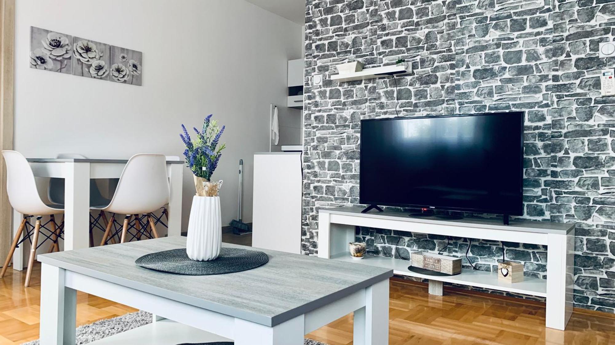 Dream Rental Pirot Apartman エクステリア 写真